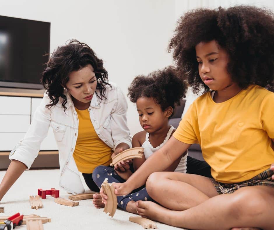 how much do full time nannies make